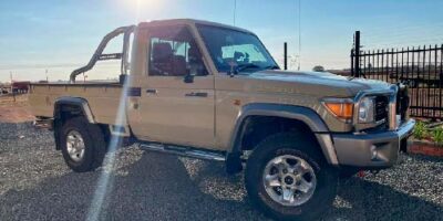R389 900  –  2014 Toyota Land Cruiser 79 4.0 Single-Cab